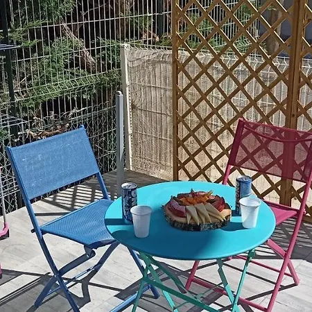Bedroom 34300 אגדה